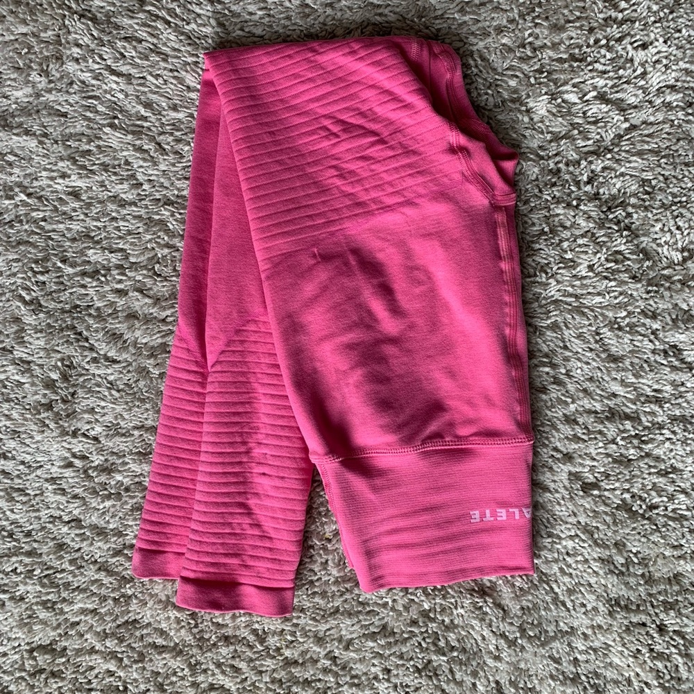 Alphalete OG revival leggings